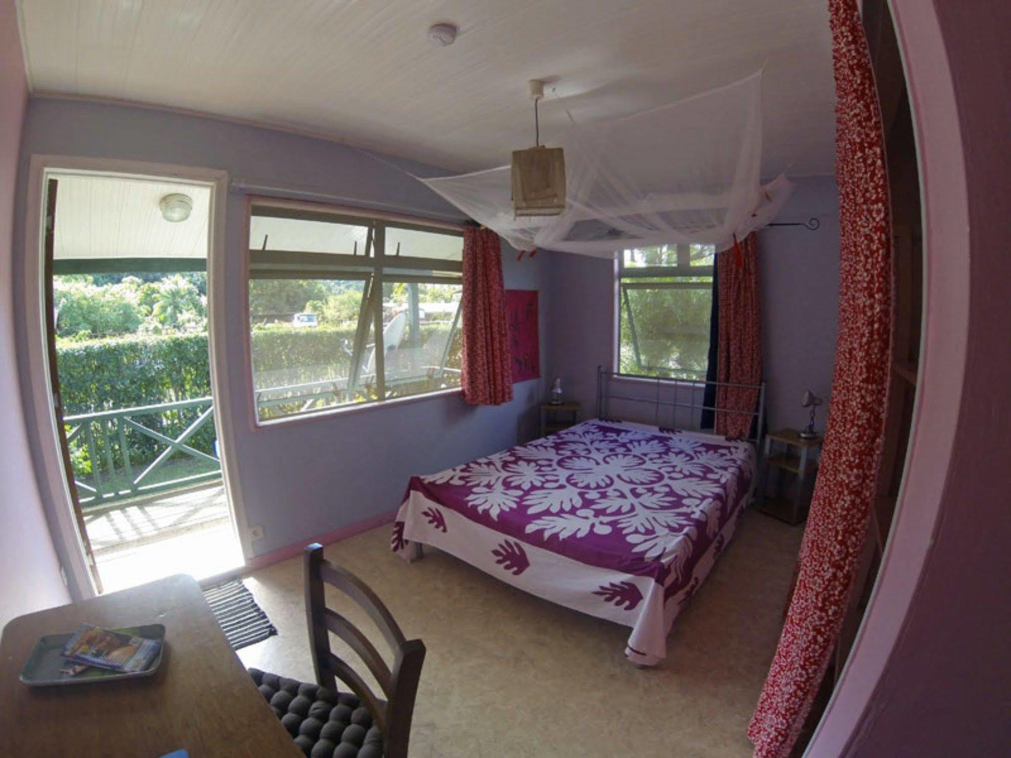 Te Ava Piti Lodge Uturoa Esterno foto